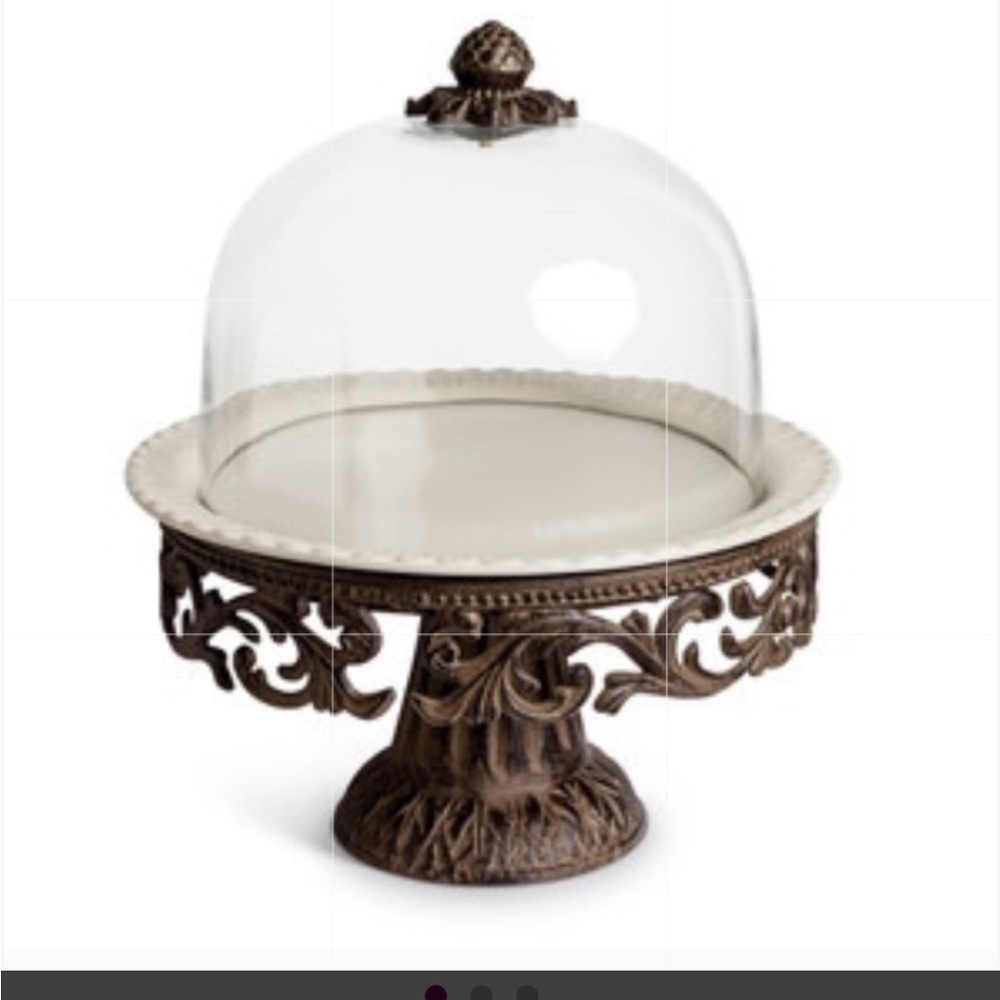 GG Cake Dome and Pedestal